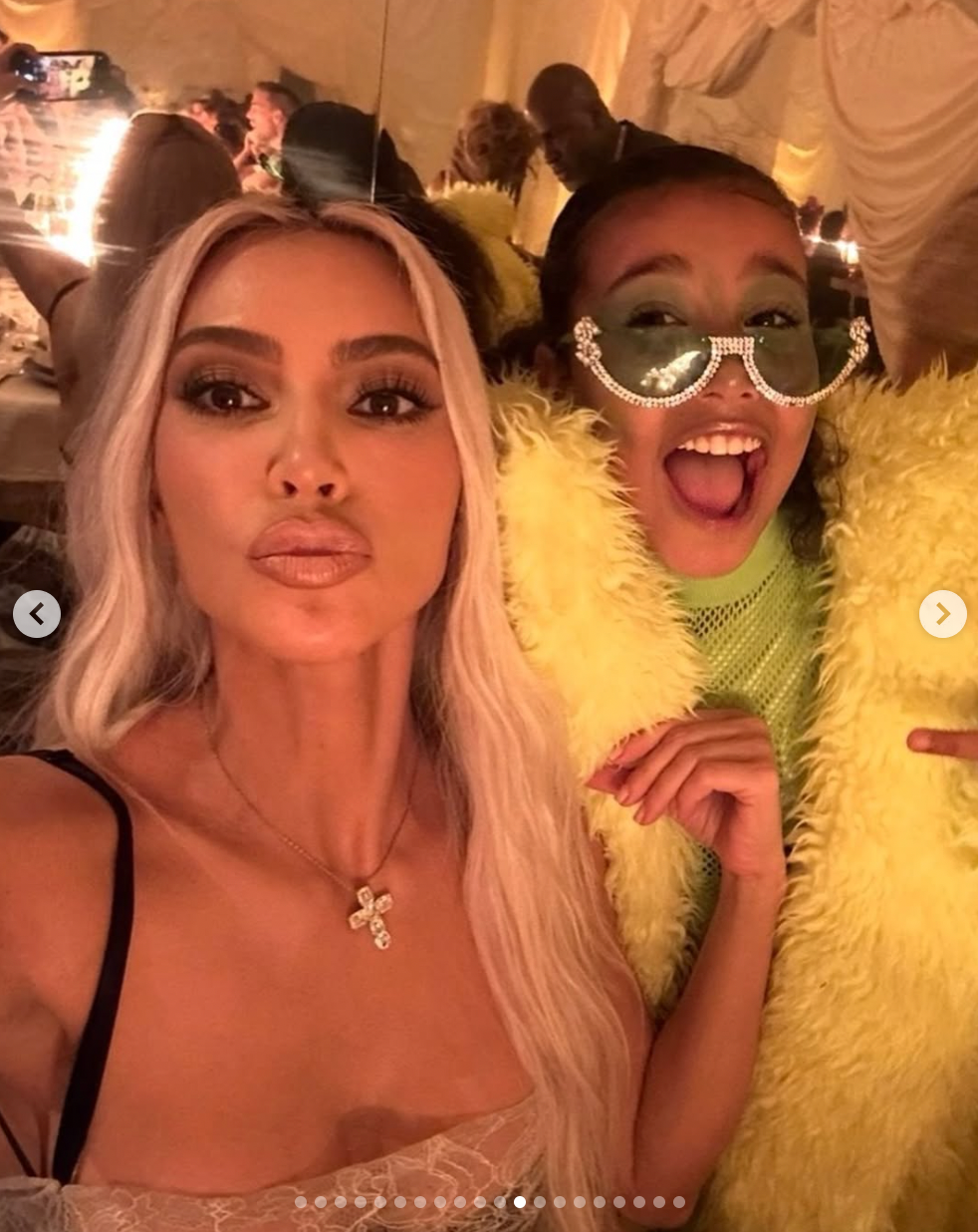 Kim Kardashian posts a bunch of selfies