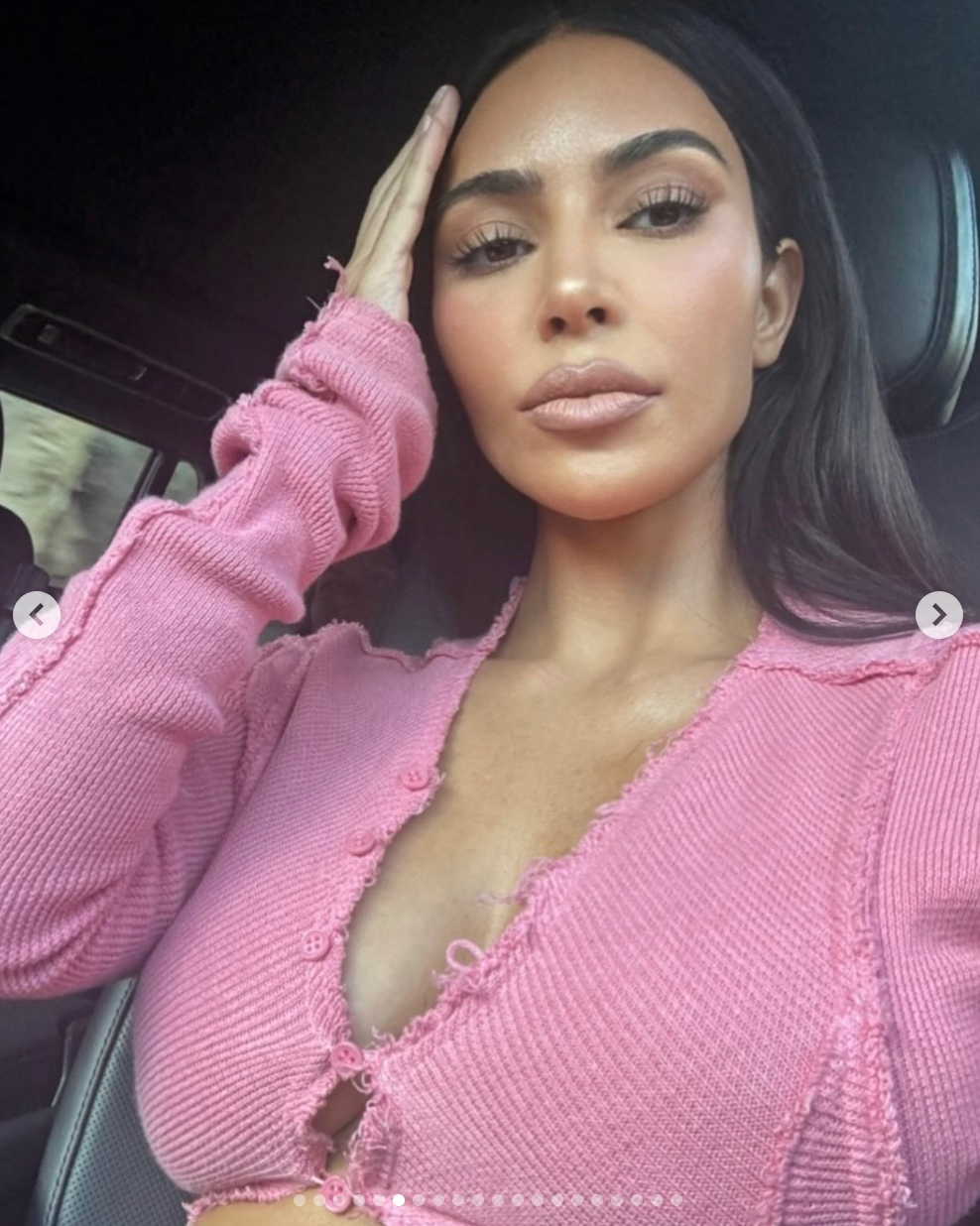 Kim Kardashian posts a bunch of selfies