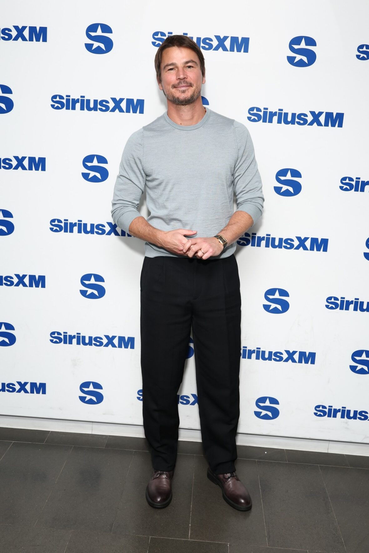 Anne Hathaway and Josh Hartnett visited SiriusXM Studios together on Thursday.