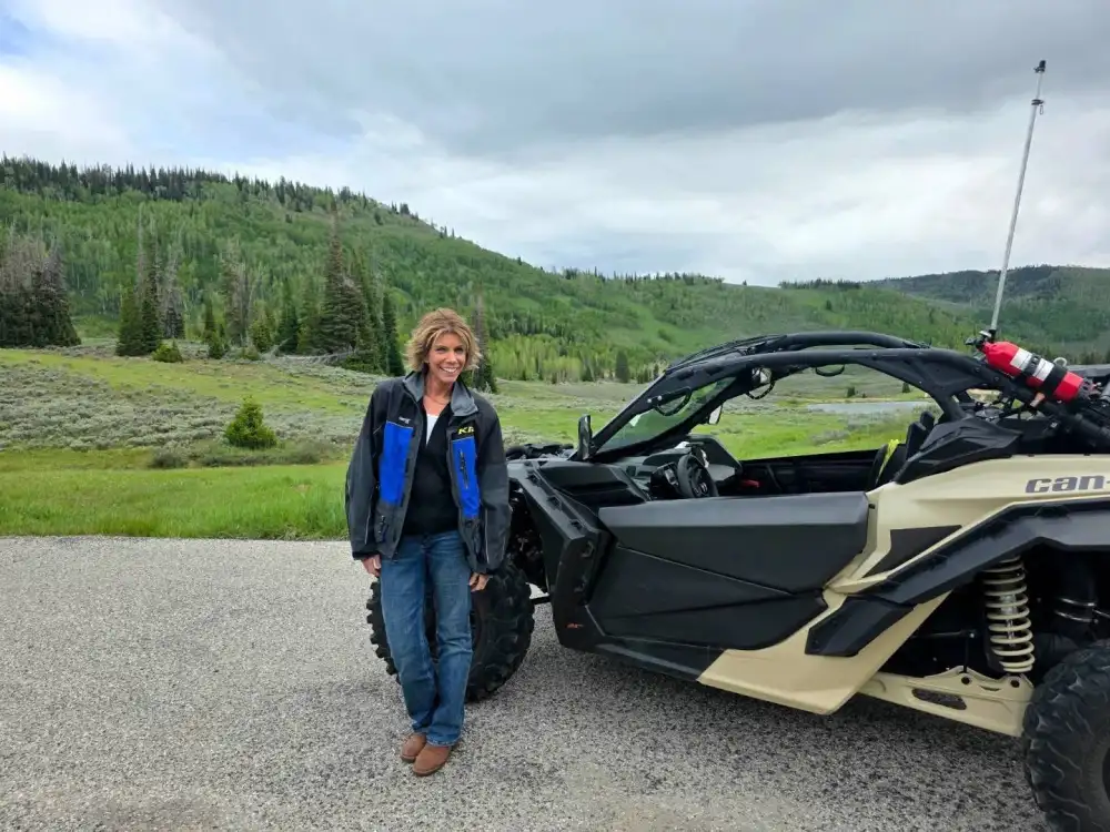Sister Wives Star Meri Brown Details What Her DMs Say She's Getting Into Weekly Lineup
