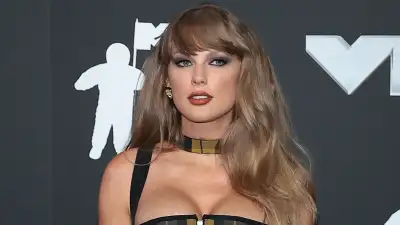 Taylor-Swift-History-GettyImages-1821549132
