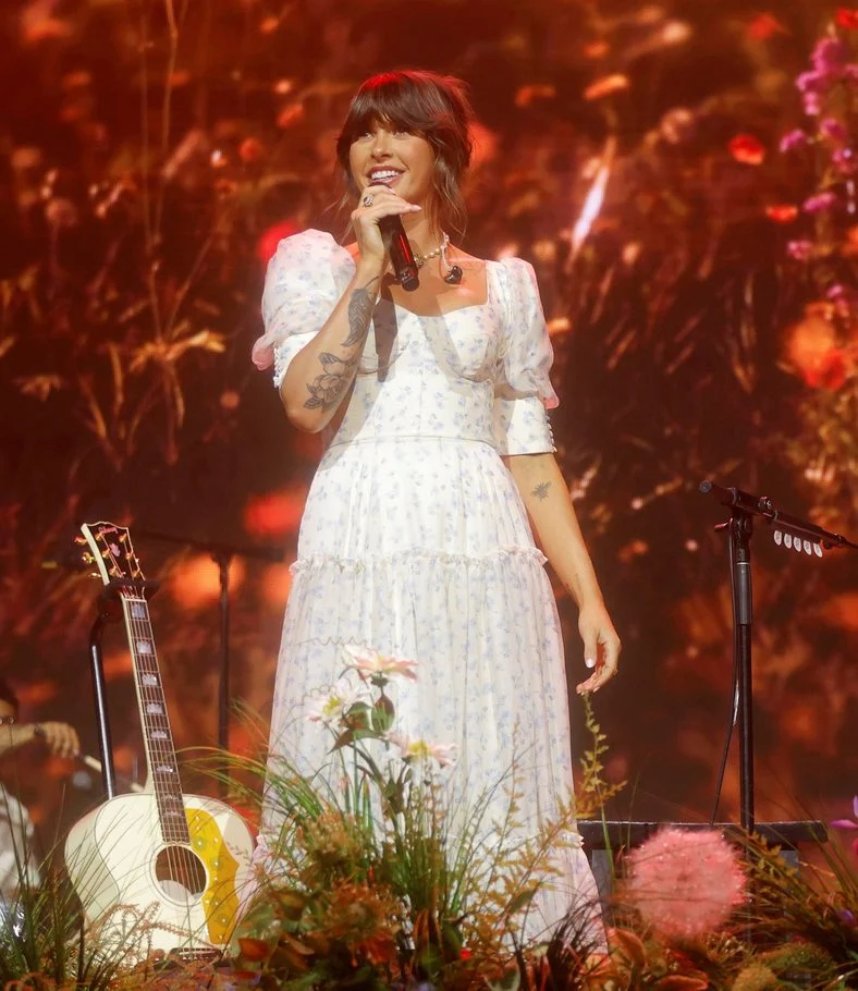 Ella Langley performs at Stars for Second Harvest with ERNEST & Friends