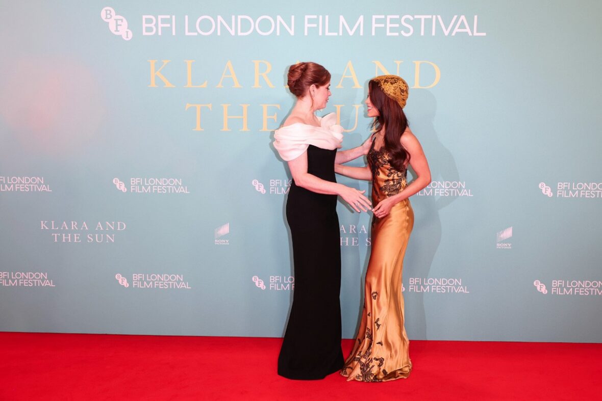 Klara and the Sun London reveal the first red carpet photo with the team