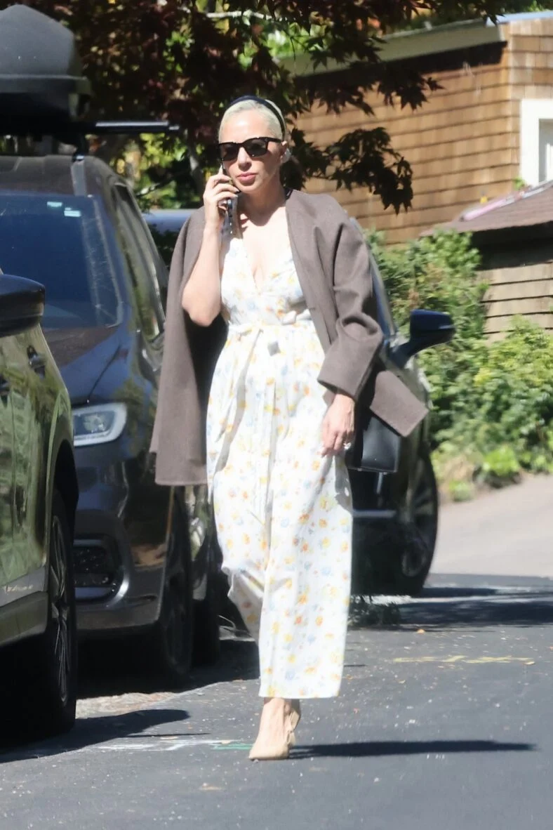 Lady Gaga visits friends in the Bay Area