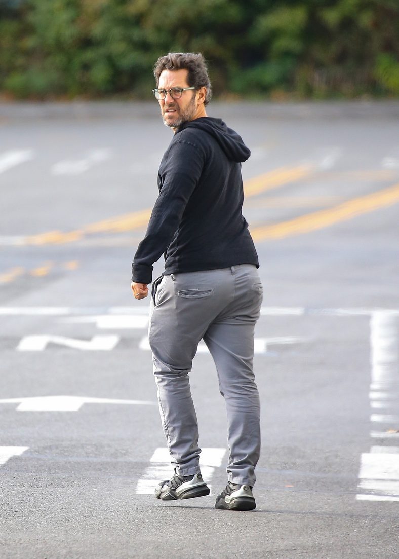 Paul Rudd walks down the street in Brooklyn, New York