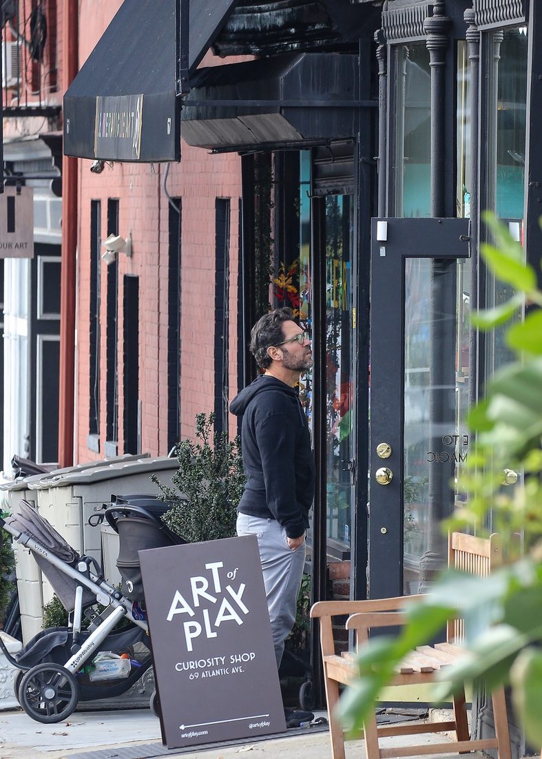 Paul Rudd looks into Art of Play in New York