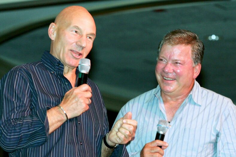 Star Trek stars pay tribute to Patrick Stewart