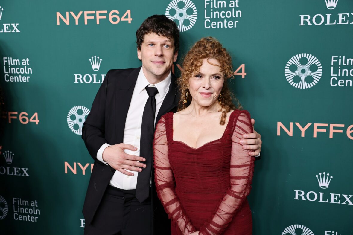 Stars at The Debut premiere