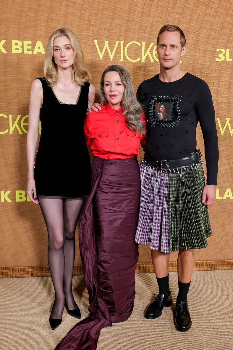 Elizabeth Debicki, Olivia Colman and Alexander Skarsgard pose together at the Wicker premiere in Los Angeles
